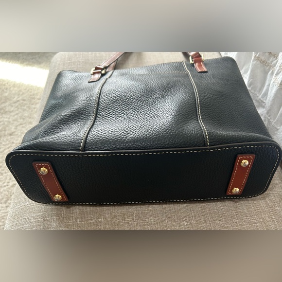 Dooney & Bourke Pebble Grain Lexington Handbag - Picture 6 of 11